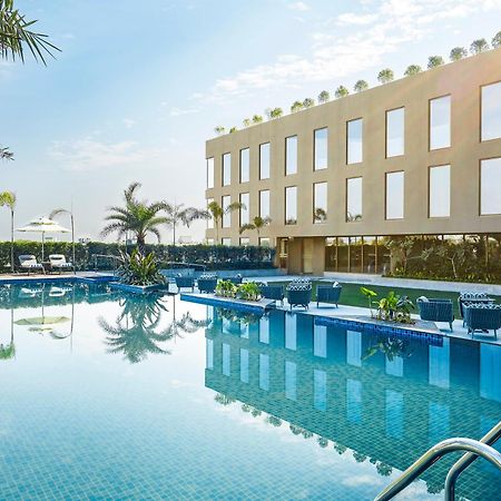 Courtyard By Marriott Siliguri Hotel Exterior photo