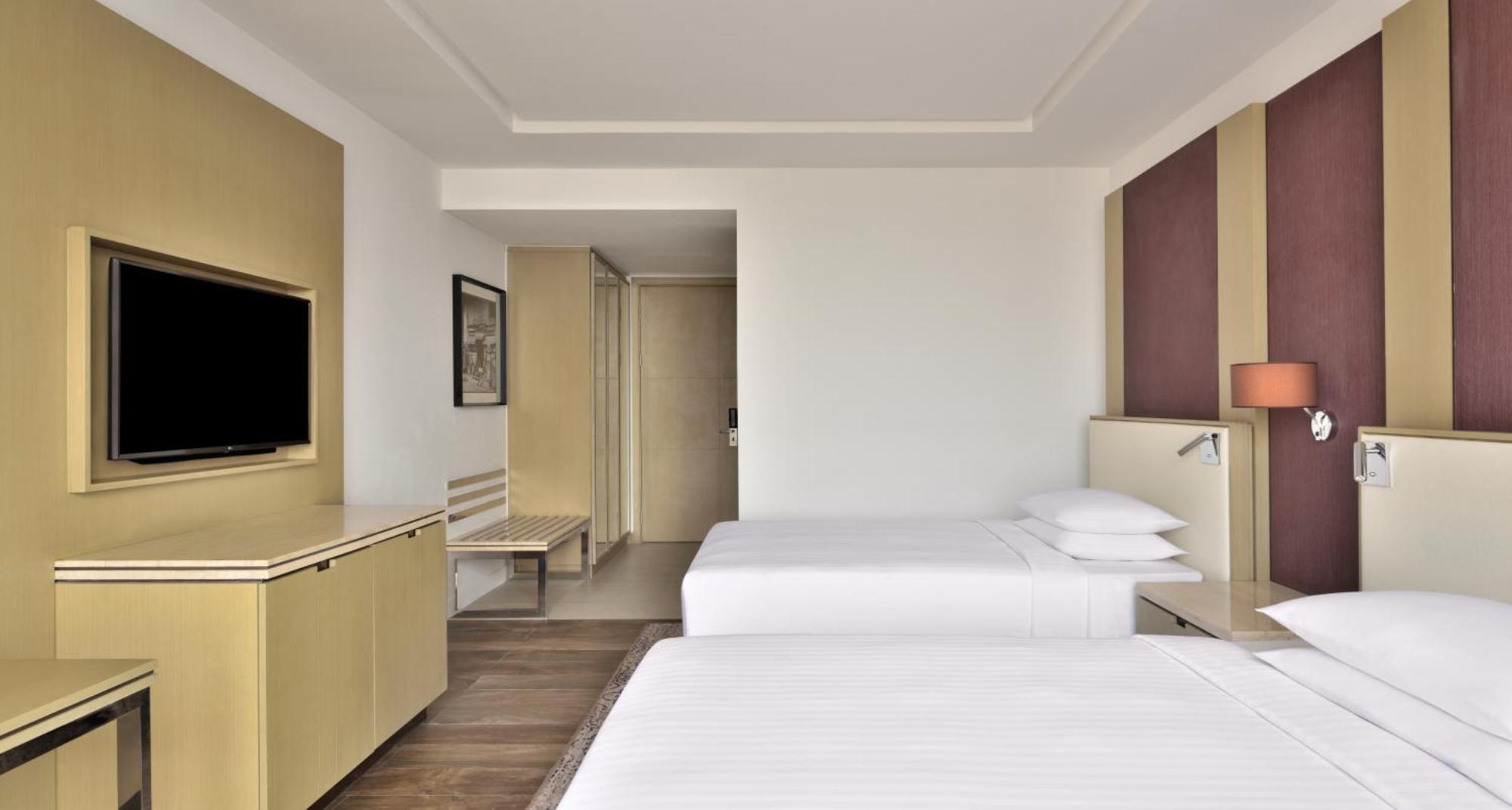 Courtyard By Marriott Siliguri Hotel Exterior photo